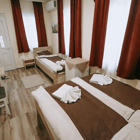 Vila Evropa Daire Sombor Dış mekan fotoğraf