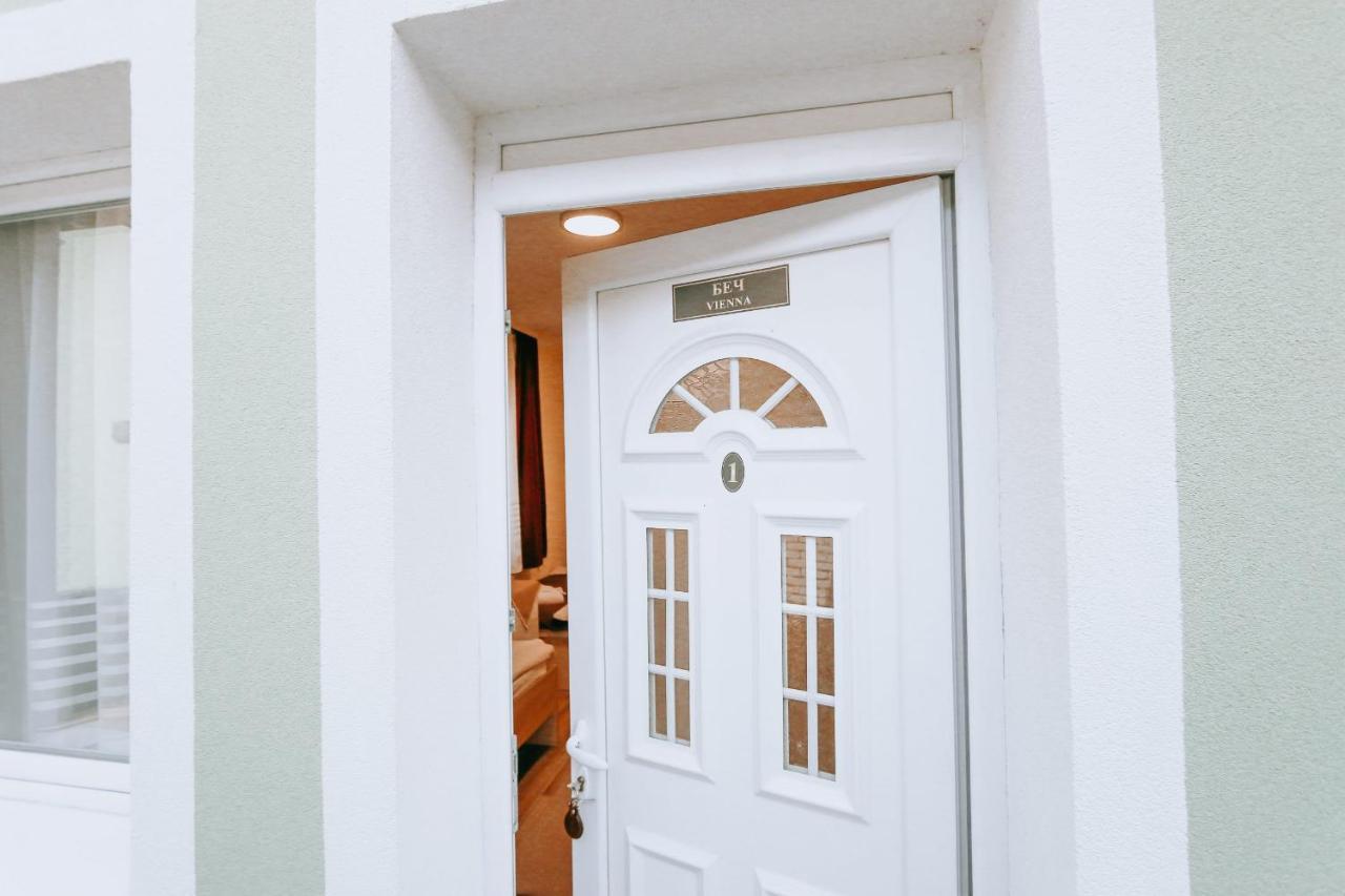 Vila Evropa Daire Sombor Dış mekan fotoğraf