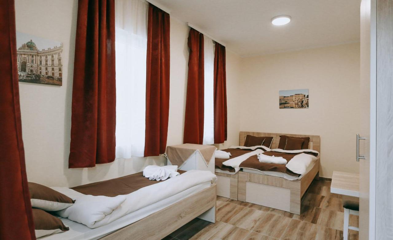 Vila Evropa Daire Sombor Dış mekan fotoğraf