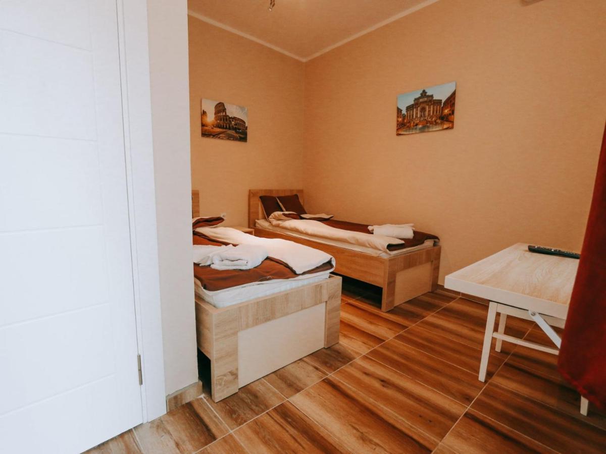 Vila Evropa Daire Sombor Dış mekan fotoğraf