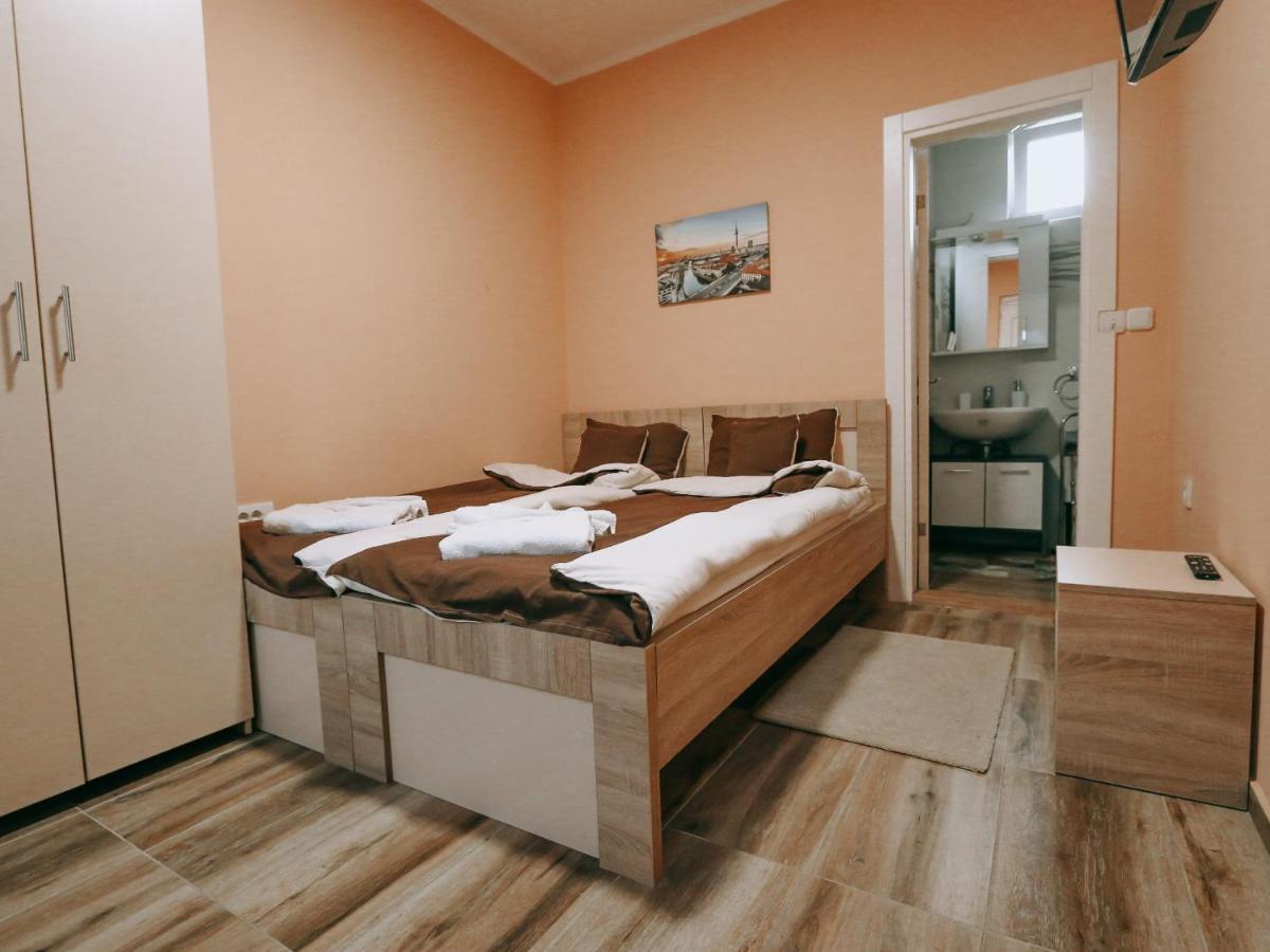 Vila Evropa Daire Sombor Dış mekan fotoğraf