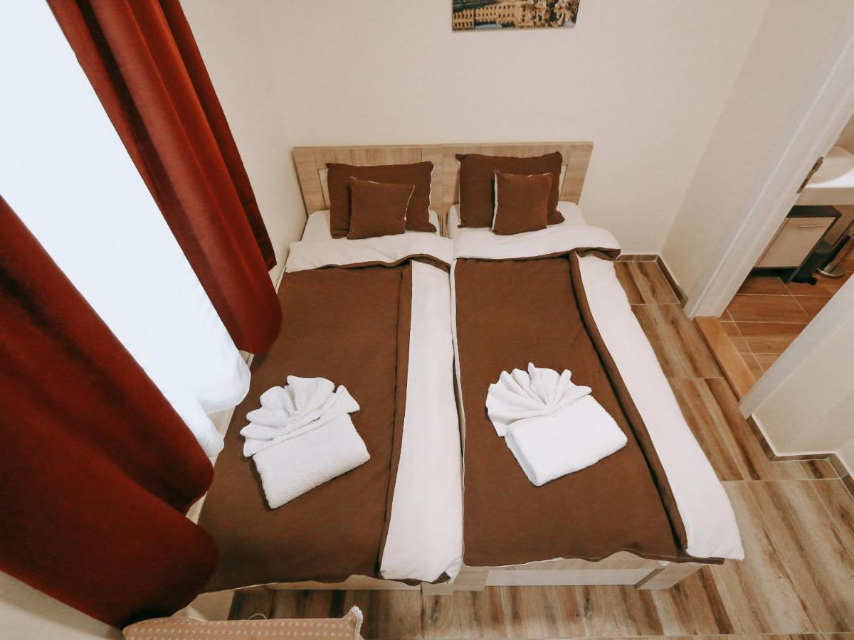 Vila Evropa Daire Sombor Dış mekan fotoğraf