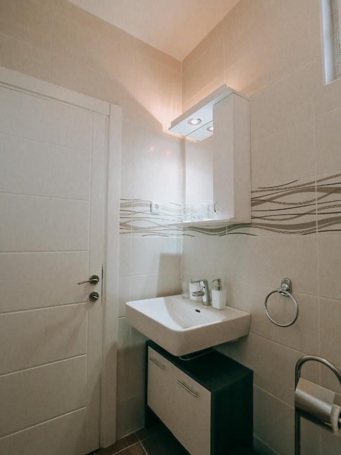 Vila Evropa Daire Sombor Dış mekan fotoğraf